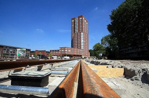 Rails voor "de Hooghmonde" in aanbouw