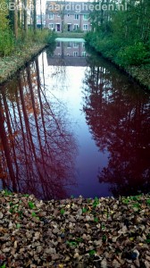 Rood water in singel Vosbergenpad