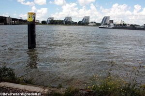 IJsselmondsehoofd op dit moment zonder aanlegsteiger