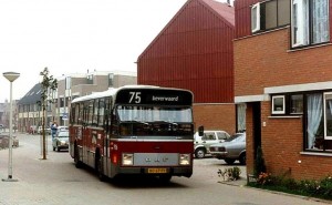 Bus door de Beverwaard 